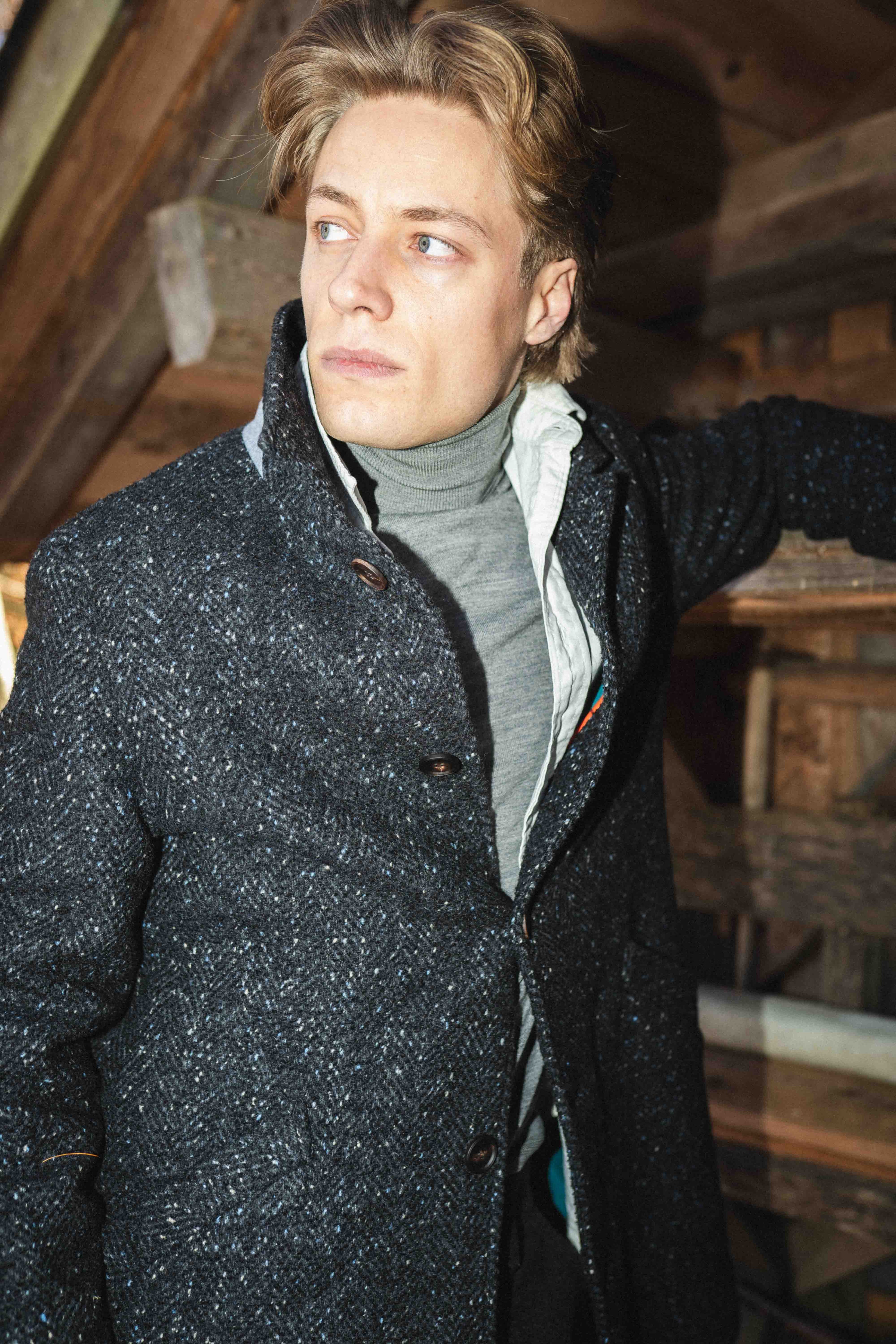 AP Leone Donegal Black