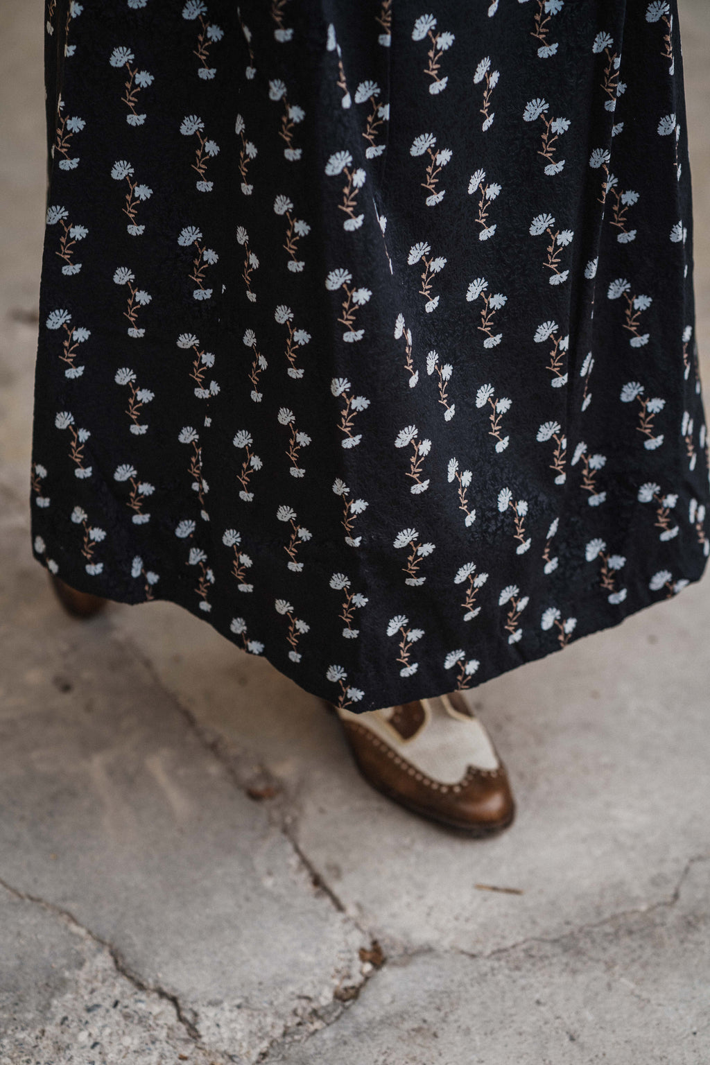 Rosa Floral Black