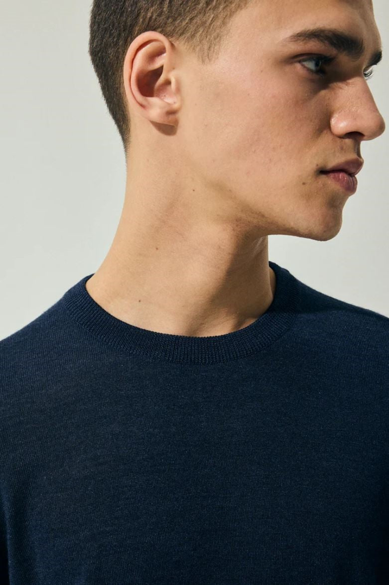 Rounie Navy